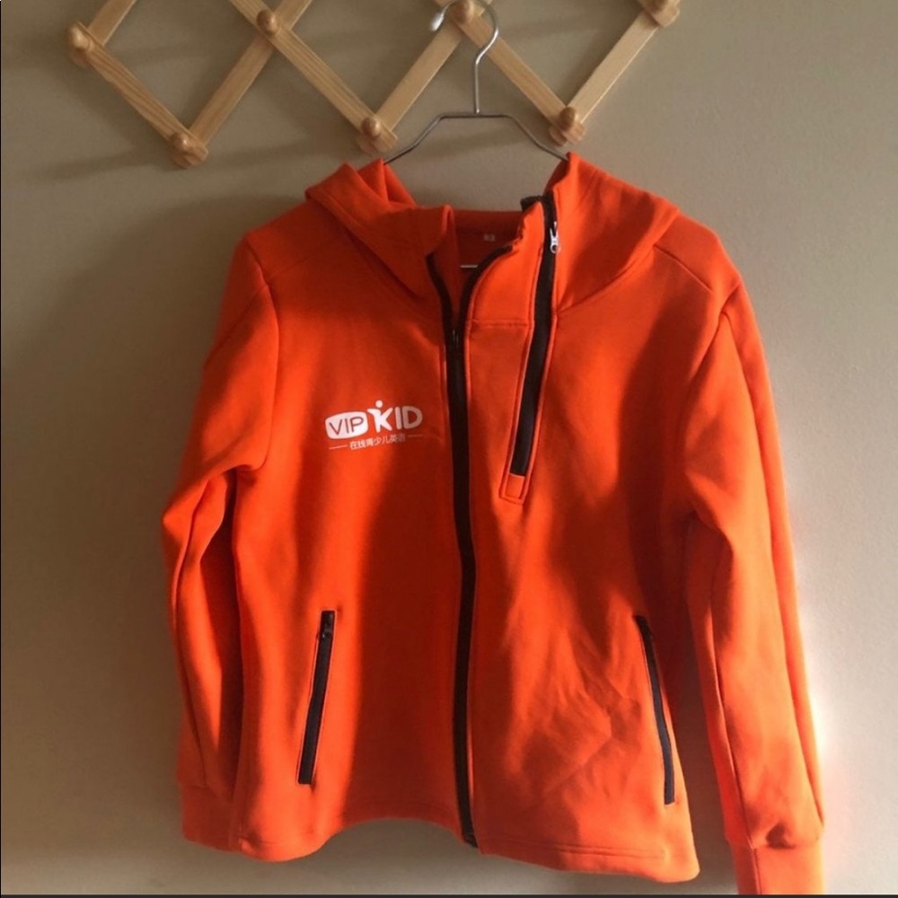 VIPKid 6th contract hoodie